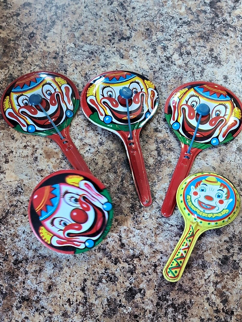Vintage Party Noise Makers Taiwan Metal Tin *P6